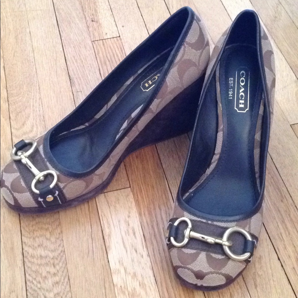 Coach brown wedges with brass hardware!